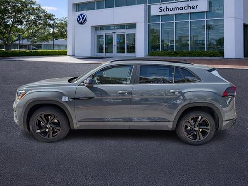 New 2026 Volkswagen Atlas Cross Sport SEL R-Line AWD/4WD image 4