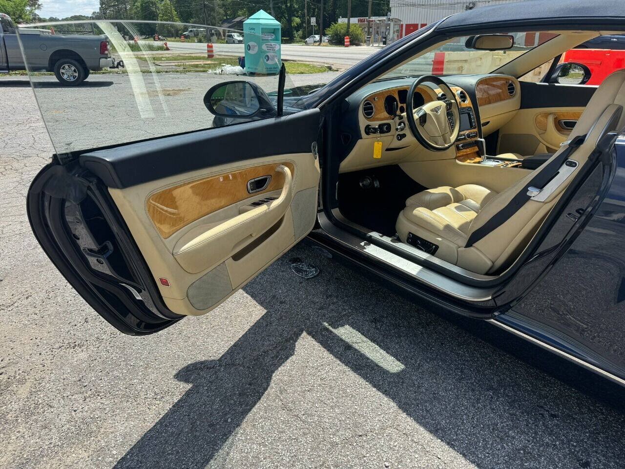 Used 2010 Bentley Continental GTC AWD/4WD image 9
