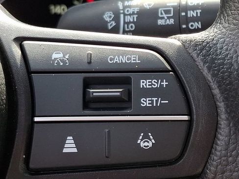 Certified 2023 Honda HR-V LX image 21