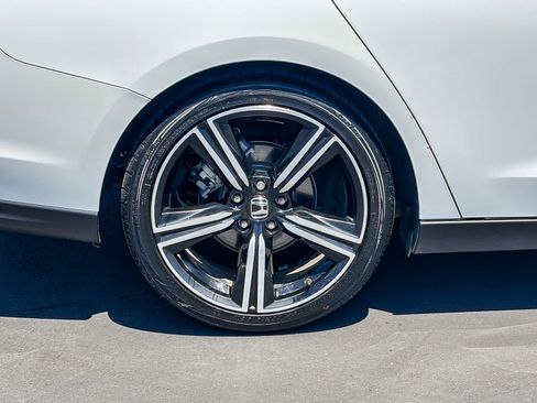 Used 2023 Honda Accord Sport image 11