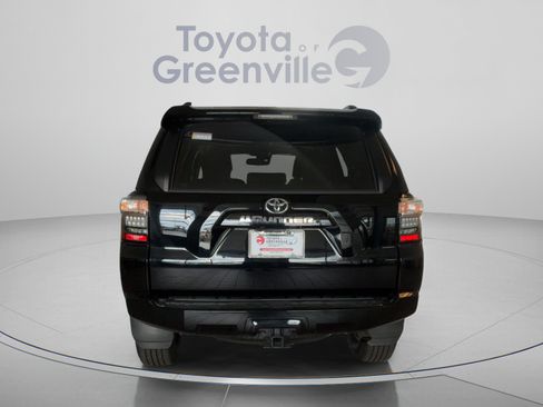 Used 2020 Toyota 4Runner SR5 Premium w/ Moonroof Package AWD/4WD image 5