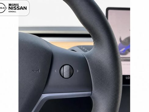 Used 2021 Tesla Model 3 Long Range AWD/4WD image 9