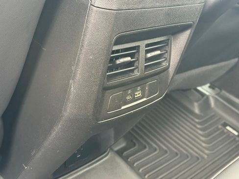 Certified 2023 Chevrolet Colorado Z71 w/ Z71 Convenience Package 2 image 7