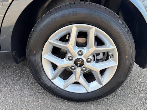 Used 2025 Kia Soul LX w/ LX Technology Package FWD image 28