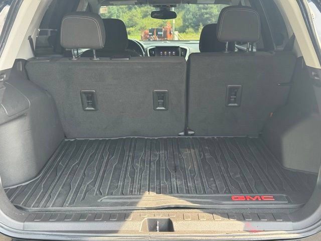 Certified 2024 GMC Terrain SLE w/ Driver Convenience Package AWD/4WD image 29