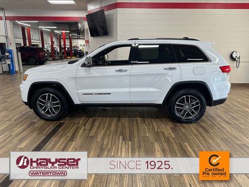 Certified 2017 Jeep Grand Cherokee Limited AWD/4WD image 2