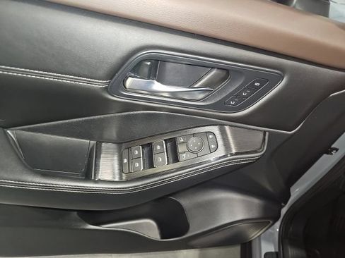 Certified 2023 Nissan Rogue SL w/ SL Premium Package AWD/4WD image 11