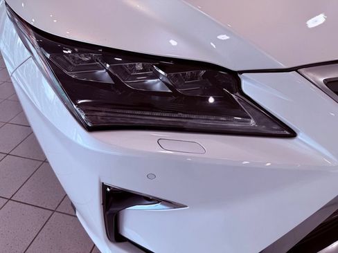 Used 2016 Lexus RX 350 AWD w/ Luxury Package image 19