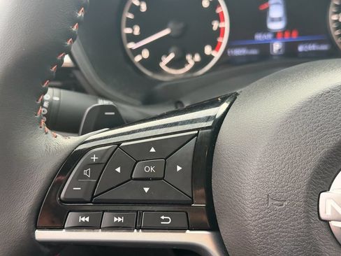 Certified 2025 Nissan Altima 2.5 SR FWD image 23