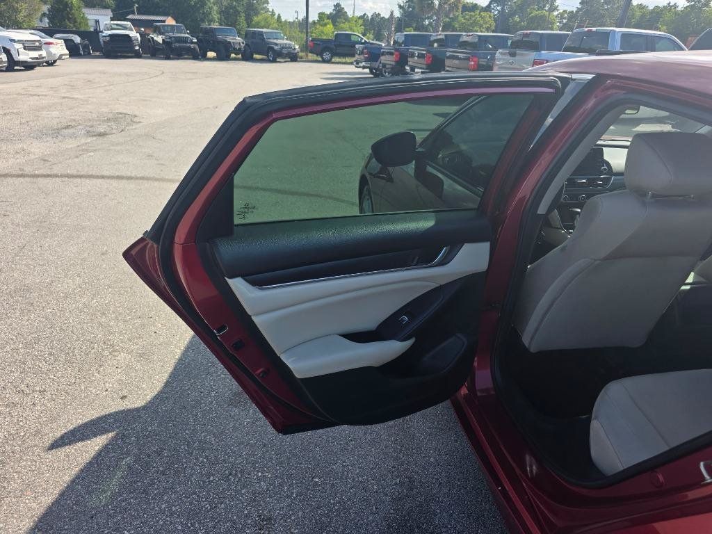 Used 2020 Honda Accord LX image 8