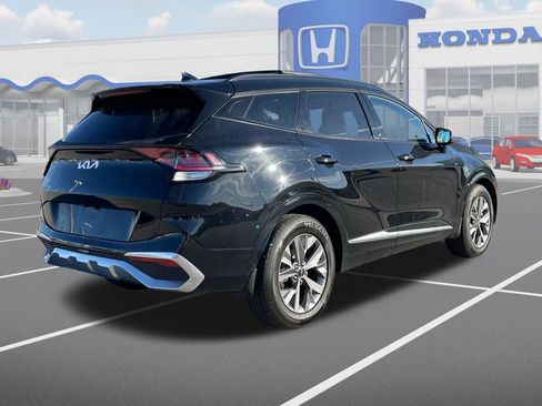 Used 2023 Kia Sportage SX image 9