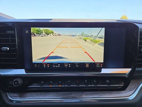 Used 2024 Chevrolet Silverado 1500 LTZ w/ LTZ Convenience Package II AWD/4WD image 27