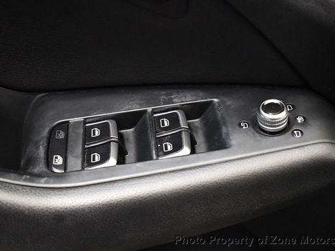 Used 2015 Audi Q5 2.0T Premium Plus w/ Technology Package image 29