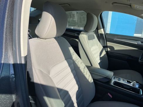 Used 2018 Ford Fusion S image 26