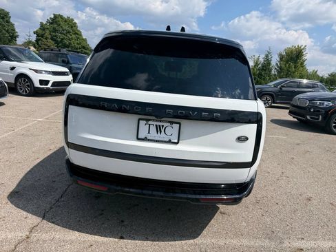 Used 2023 Land Rover Range Rover SE AWD/4WD image 6