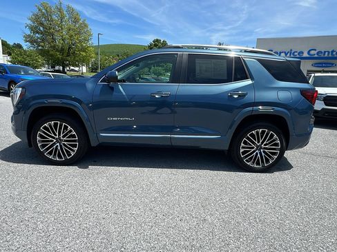 Used 2026 GMC Terrain Denali AWD/4WD image 7