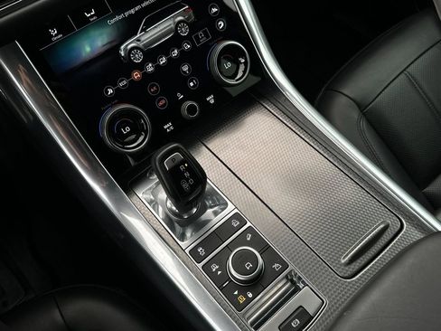 Used 2019 Land Rover Range Rover Sport Supercharged image 22
