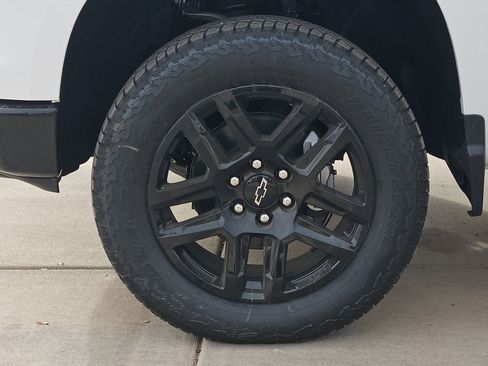 New 2026 Chevrolet Silverado 1500 LT Trail Boss w/ Safety Package image 9