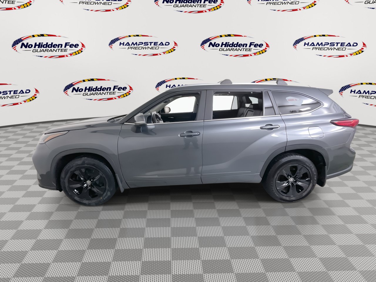 Used 2023 Toyota Highlander XLE AWD/4WD image 6