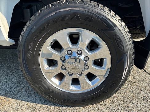 Used 2014 GMC Sierra 3500 SLT image 5