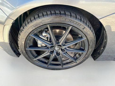Used 2026 Toyota GR86 Premium w/ ALL Weather Mat Package (TMS) RWD image 30