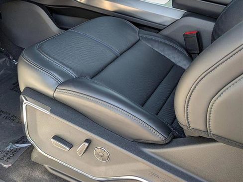 New 2025 Ford F150 Platinum w/ Equipment Group 702A High image 4