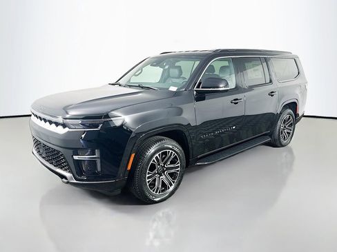 New 2026 Jeep Grand Wagoneer L 4WD image 3