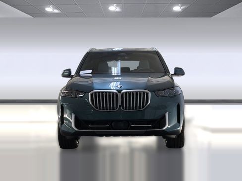 Used 2026 BMW X5 sDrive40i w/ Premium Package image 6