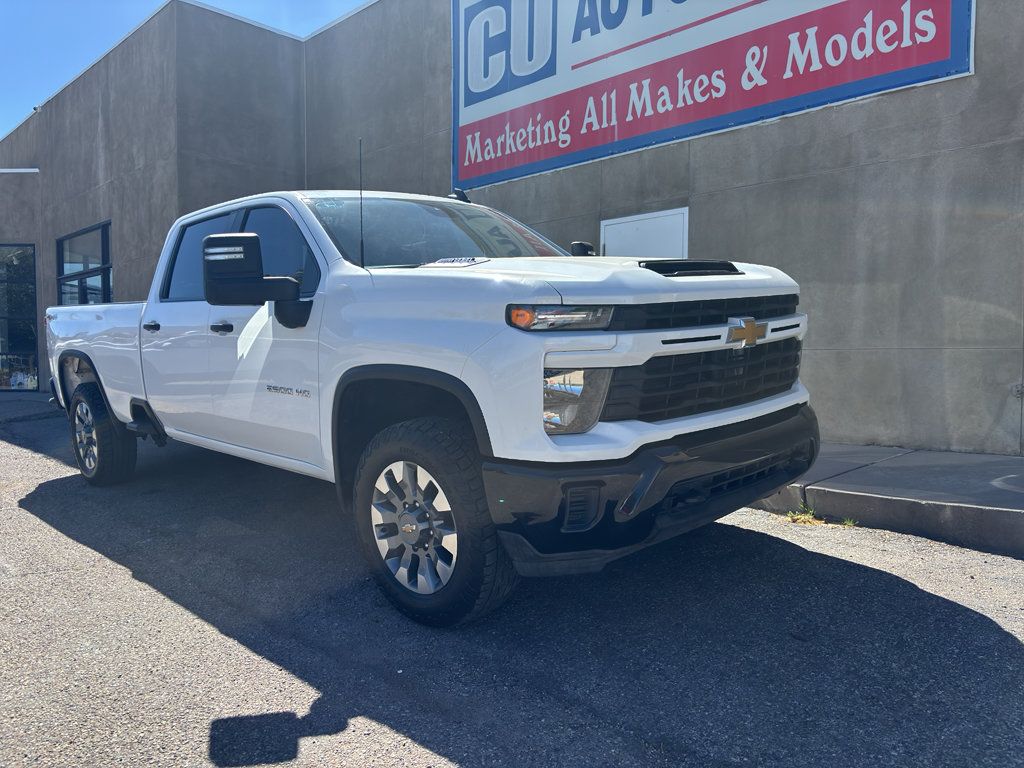 Used 2024 Chevrolet Silverado 2500 Custom w/ Custom Value Package AWD/4WD image 3