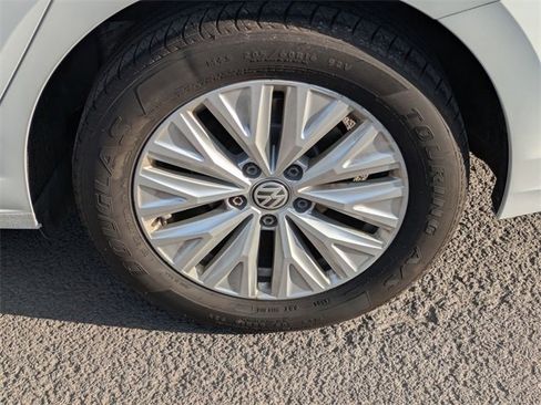Used 2019 Volkswagen Jetta S w/ Driver Assistance Package image 24