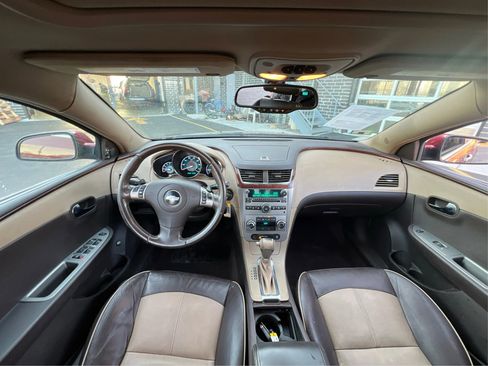 Used 2009 Chevrolet Malibu LTZ w/ HFV6 Engine Package image 27