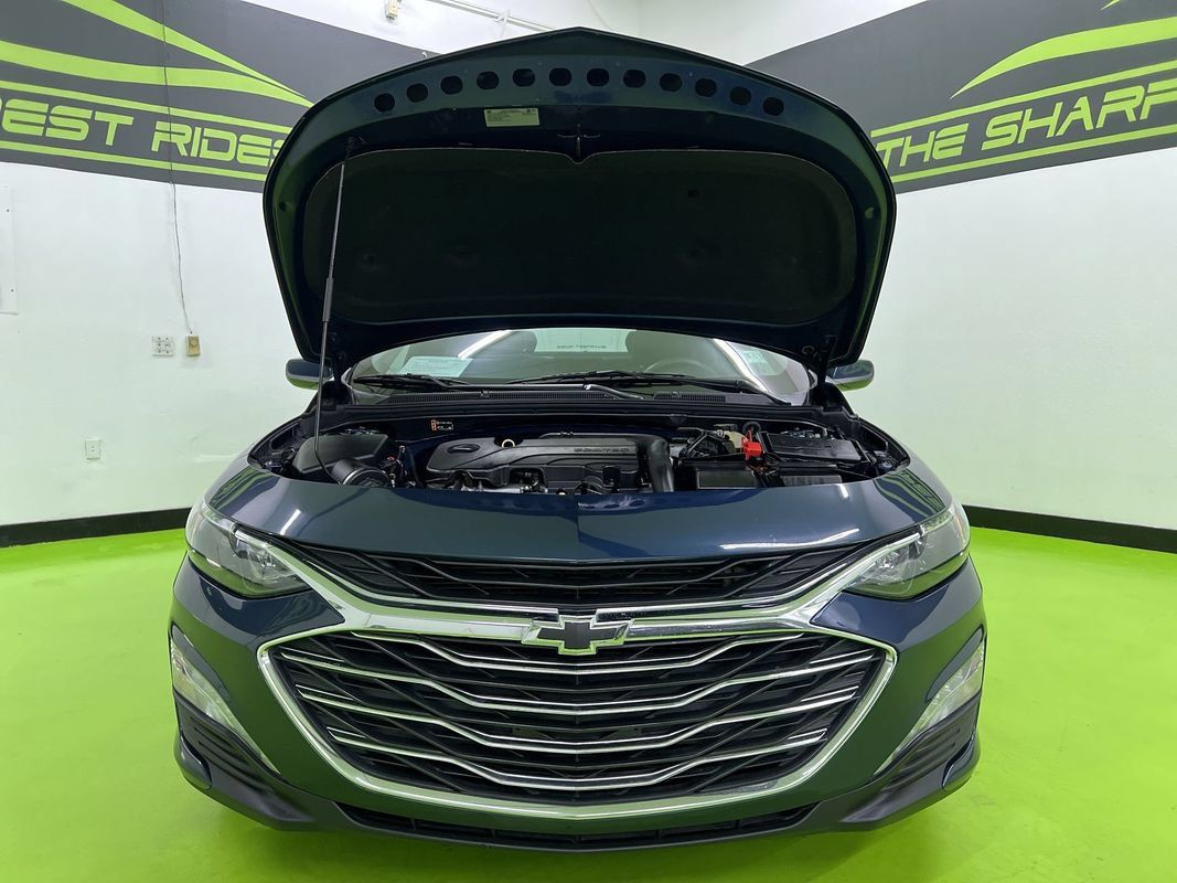 Used 2022 Chevrolet Malibu LT FWD image 4
