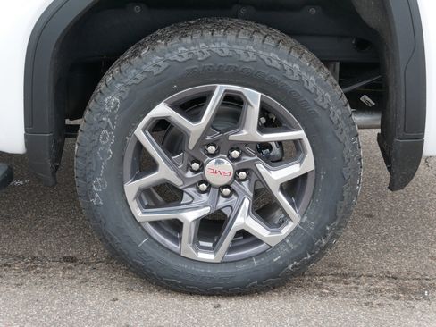 New 2026 GMC Sierra 1500 SLT w/ SLT Premium Plus Package image 3