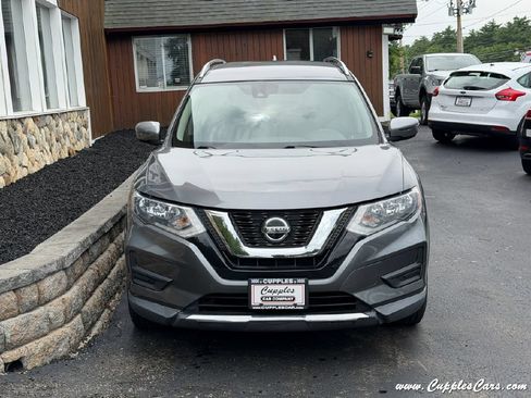 Used 2019 Nissan Rogue SV AWD/4WD image 13