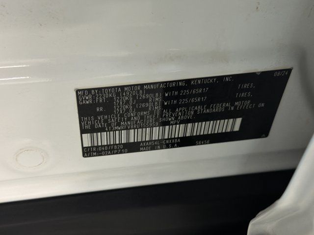Used 2024 Toyota RAV4 LE AWD/4WD image 40
