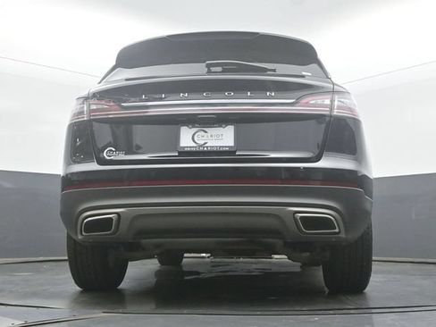 Used 2023 Lincoln Nautilus Reserve AWD/4WD image 52