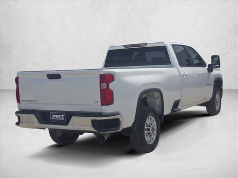Used 2024 Chevrolet Silverado 2500 LT w/ Convenience Package AWD/4WD image 5