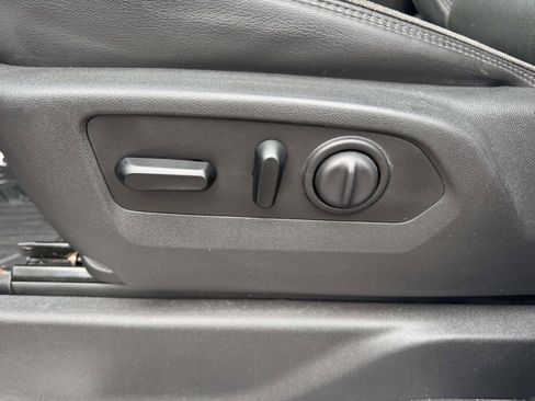 Used 2020 Chevrolet Silverado 3500 High Country w/ Z71 Off-Road Package image 26