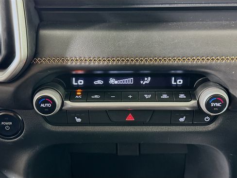 Used 2025 MAZDA CX-50 AWD 2.5 Hybrid w/ Premium Pkg image 23