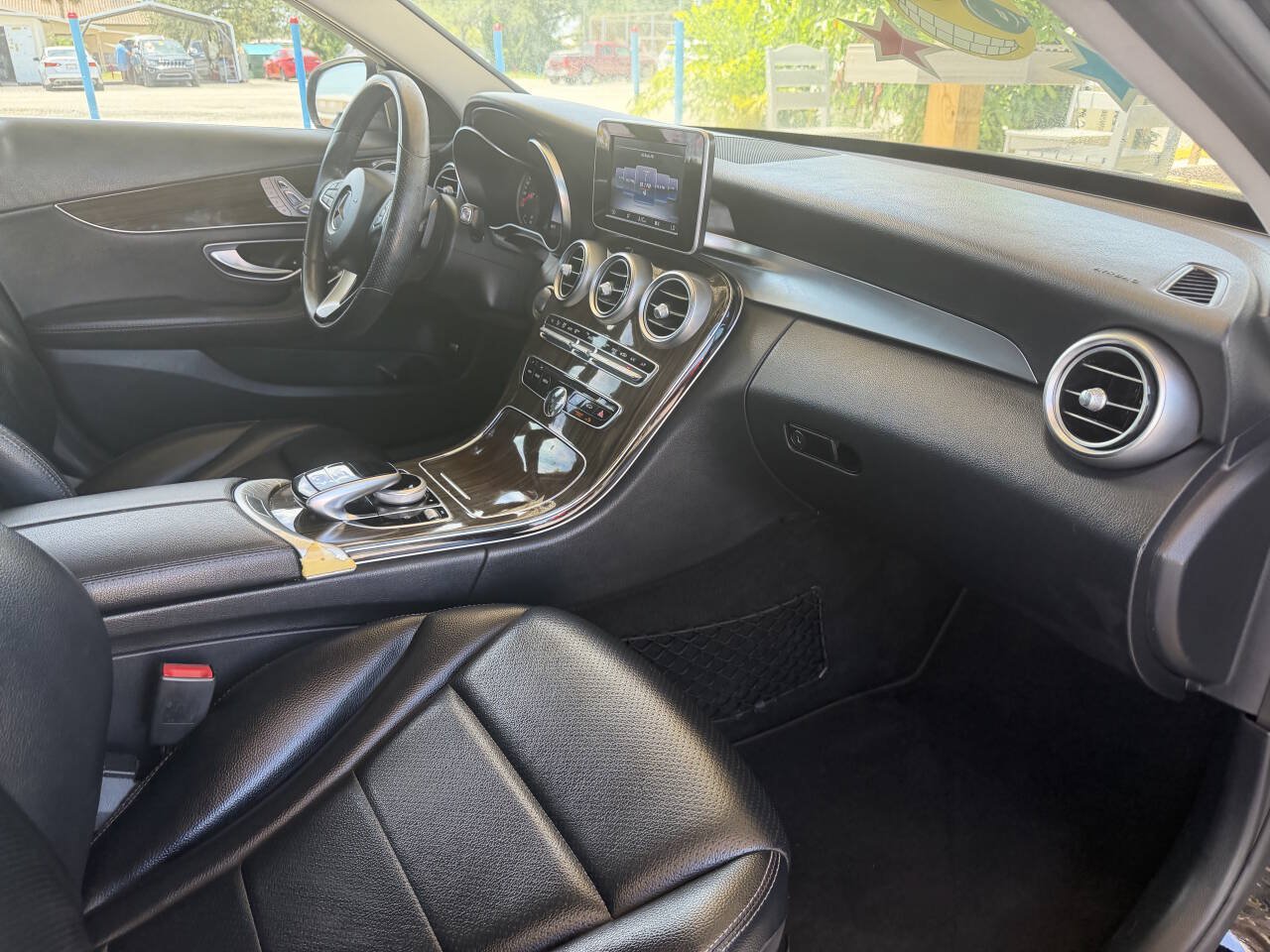 Used 2016 Mercedes-Benz C 300 4MATIC Sedan image 25