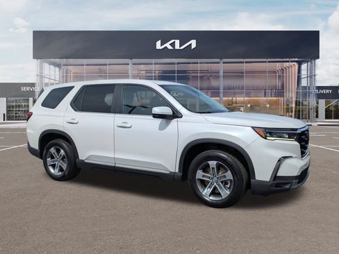 Used 2023 Honda Pilot EX-L image 1