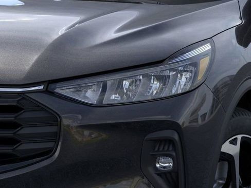 New 2025 Ford Escape ST-Line Select w/ Tech Pack #2 AWD/4WD image 18