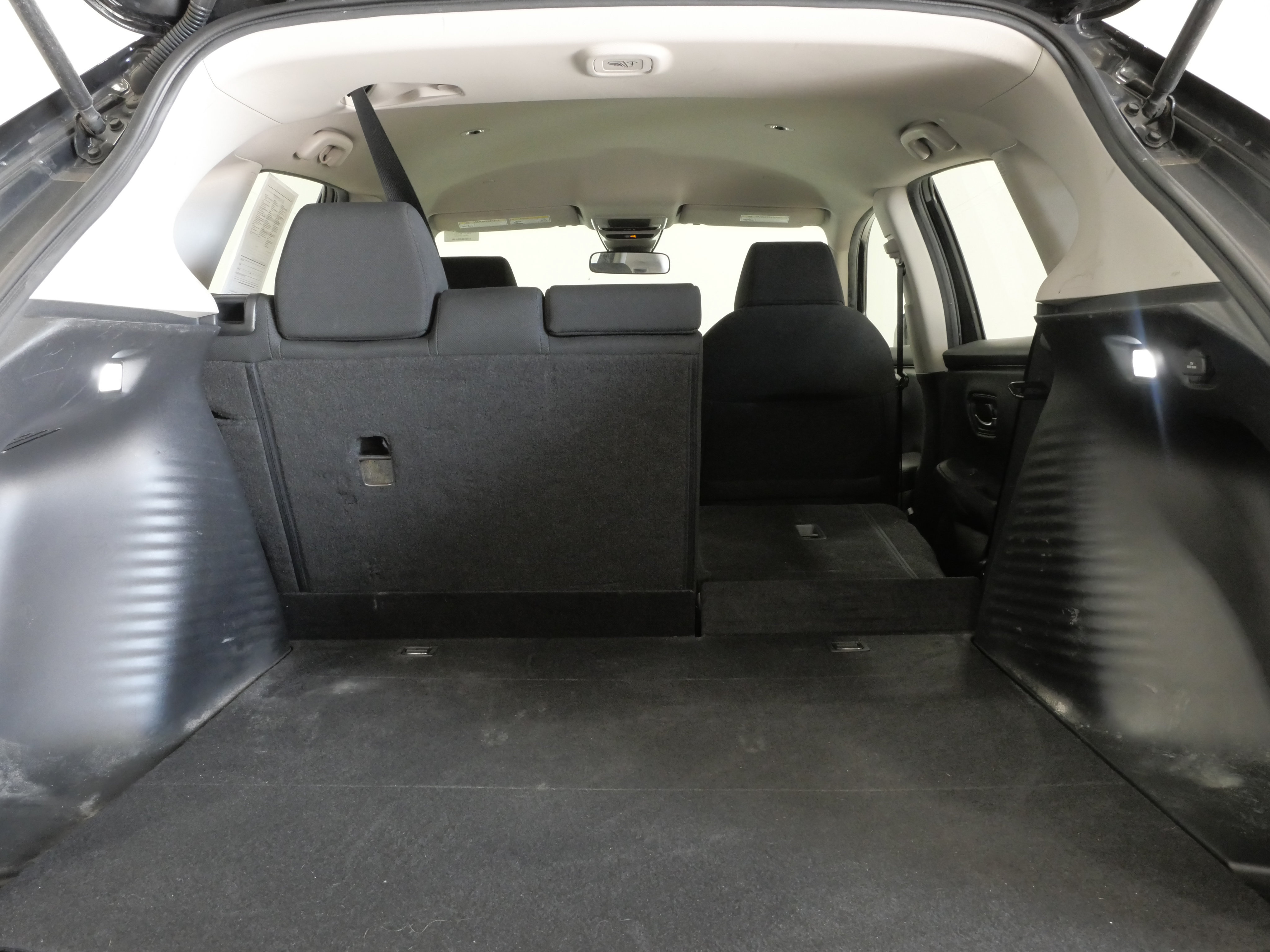 Used 2024 Honda HR-V LX image 25