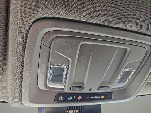 Used 2024 GMC Sierra 2500 Pro w/ Convenience Package image 24