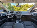 Used 2017 Nissan Pathfinder SV w/ SV Tech Package image 2