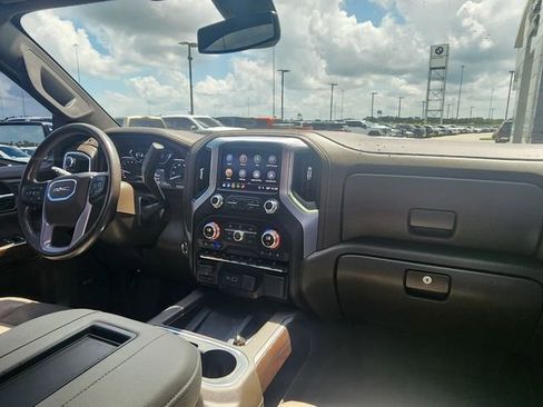 Used 2019 GMC Sierra 1500 SLT w/ SLT Premium Plus Package AWD/4WD image 21