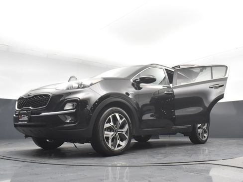 Used 2022 Kia Sportage EX AWD/4WD image 33