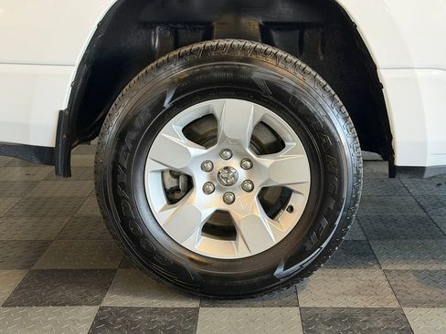 Used 2020 RAM 1500 Big Horn image 28