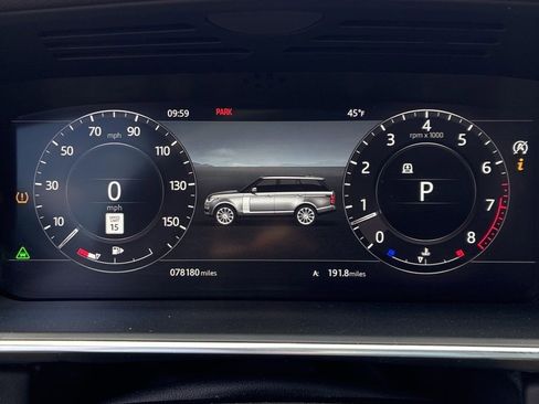 Used 2018 Land Rover Range Rover HSE image 7