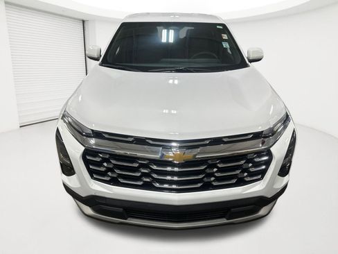Certified 2025 Chevrolet Equinox LT AWD/4WD image 22